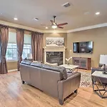 Spacious Home With Patio 5 Mi To Memorial Park