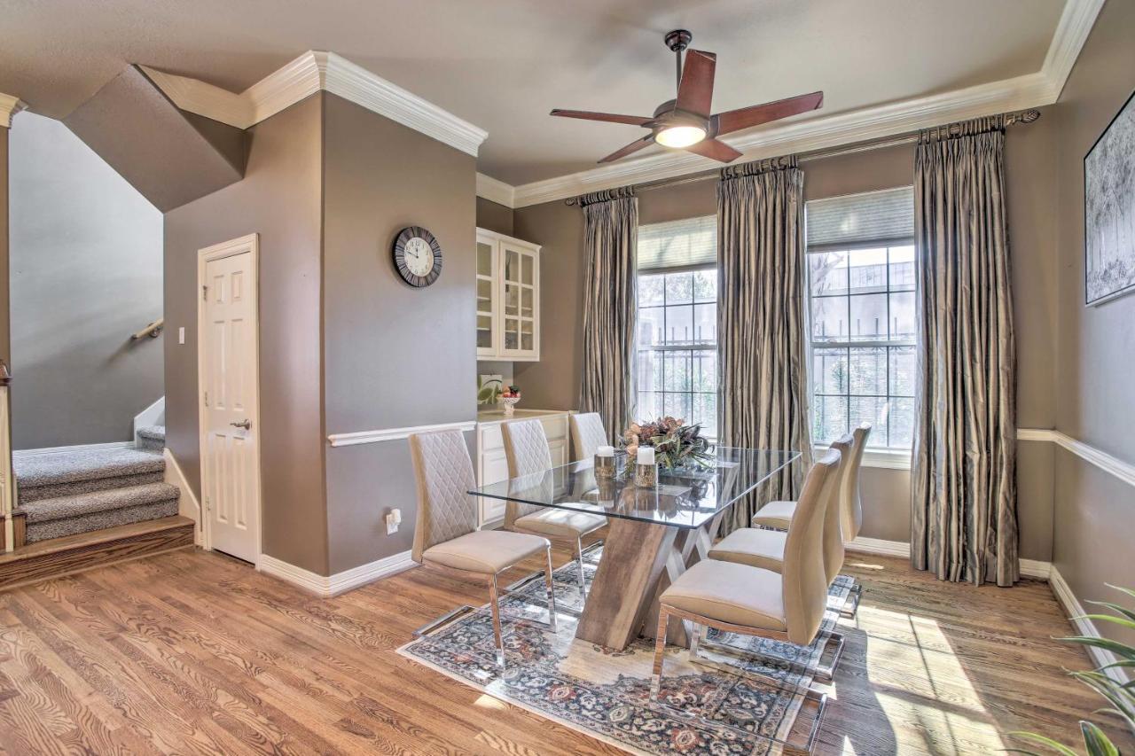 Holiday home Spacious With Patio 5 Mi To Memorial Park *